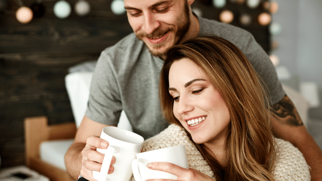 What are the biggest signs he wants you back but won’t admit it?